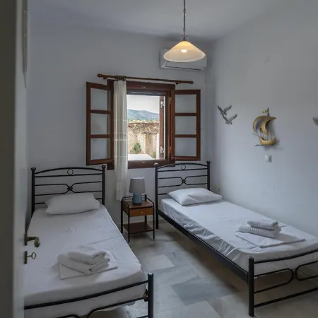 Seaside Country house Moutsouna